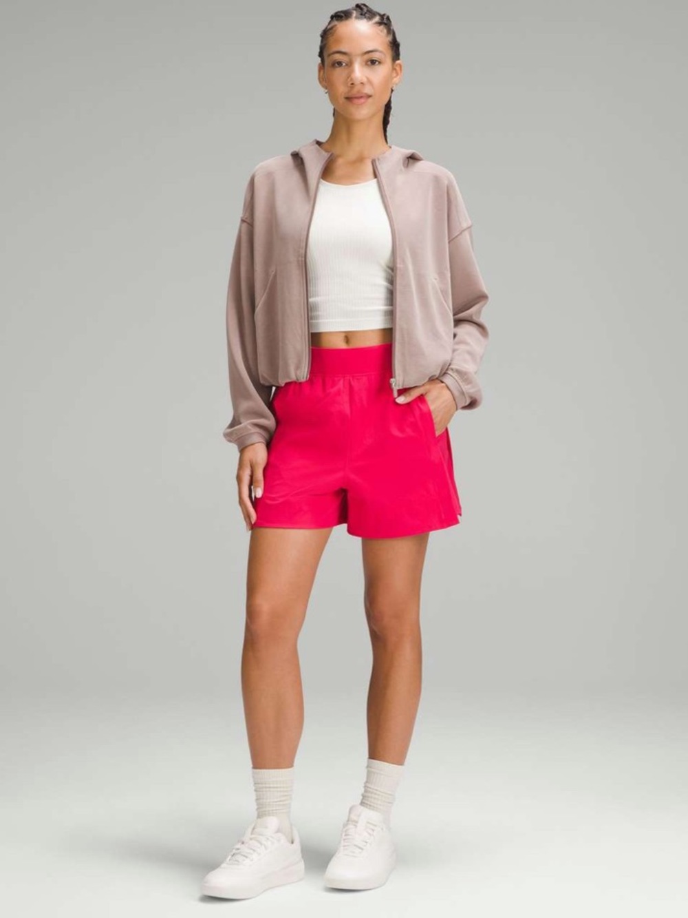 NWT Lululemon Stretch Woven Relaxed-Fit High-Rise Short 4”